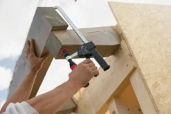 Bessey Einhandzwinge EHZ mit 2-Komponenten-Griff 300 mm - EHZ30-2K