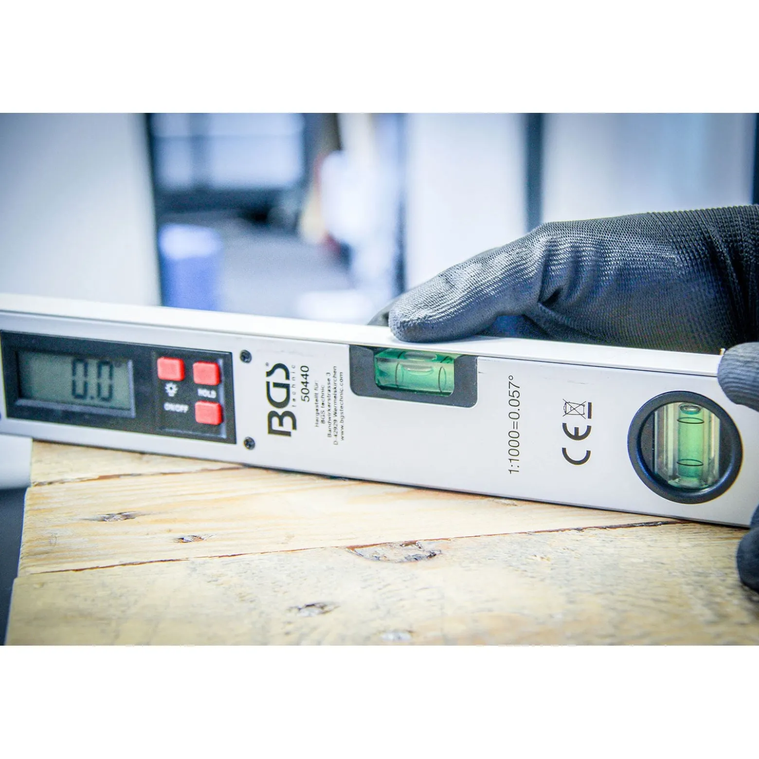 BGS Digitaler LCD-Winkelmesser mit Wasserwaage 450 mm - 50440