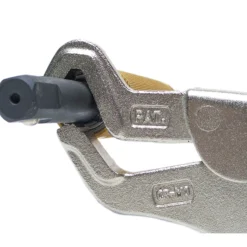 BGS Spezial-Gripzange Klauenform 210 mm 6 - 32 mm - 491