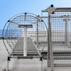 Günzburger Steigtechnik einzügige Steigleiter mit Rückenschutz (Bau) Aluminium blank 5,96 m - 0510100