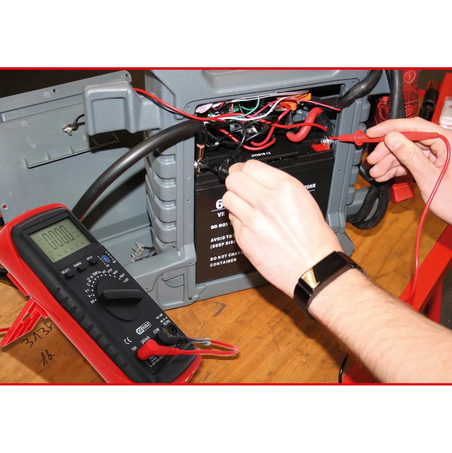 KS TOOLS Digital Multimeter inkl. Prüfspitzen und Krokodilklemmen - 150.1480