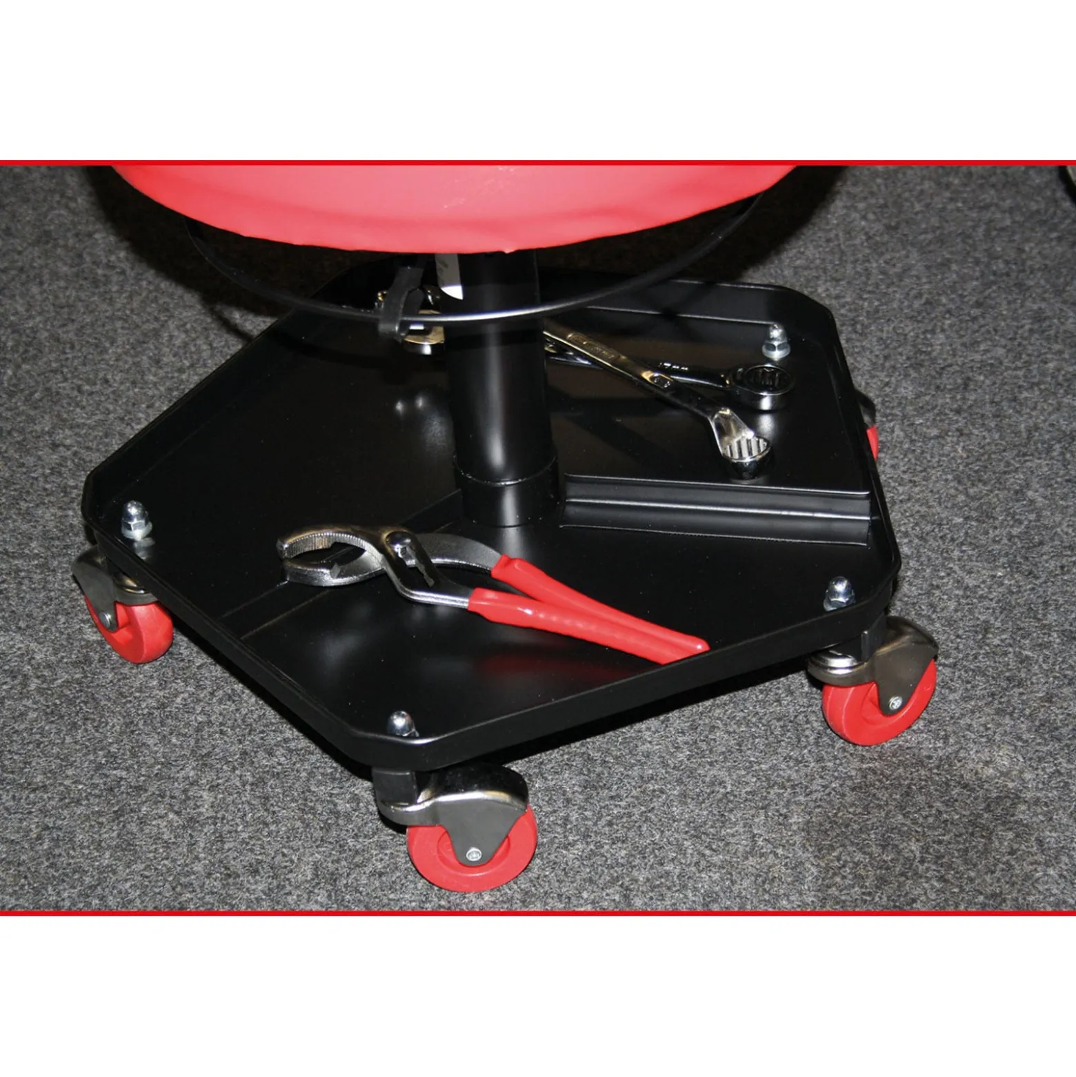 KS TOOLS Fahrbarer und höhenverstellbarer Hocker - 500.8030
