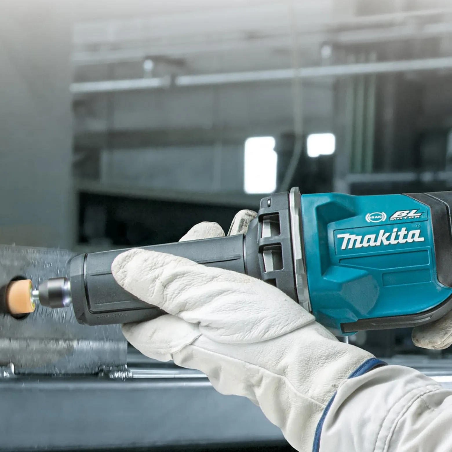 Makita Akku-Geradschleifer 40V - GD002GZ