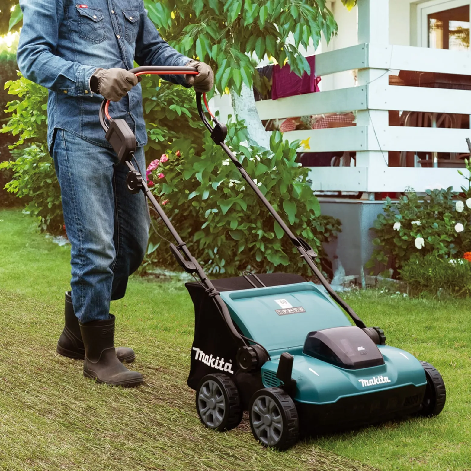 Makita DUV320Z Akku-Vertikutierer 18V Solo